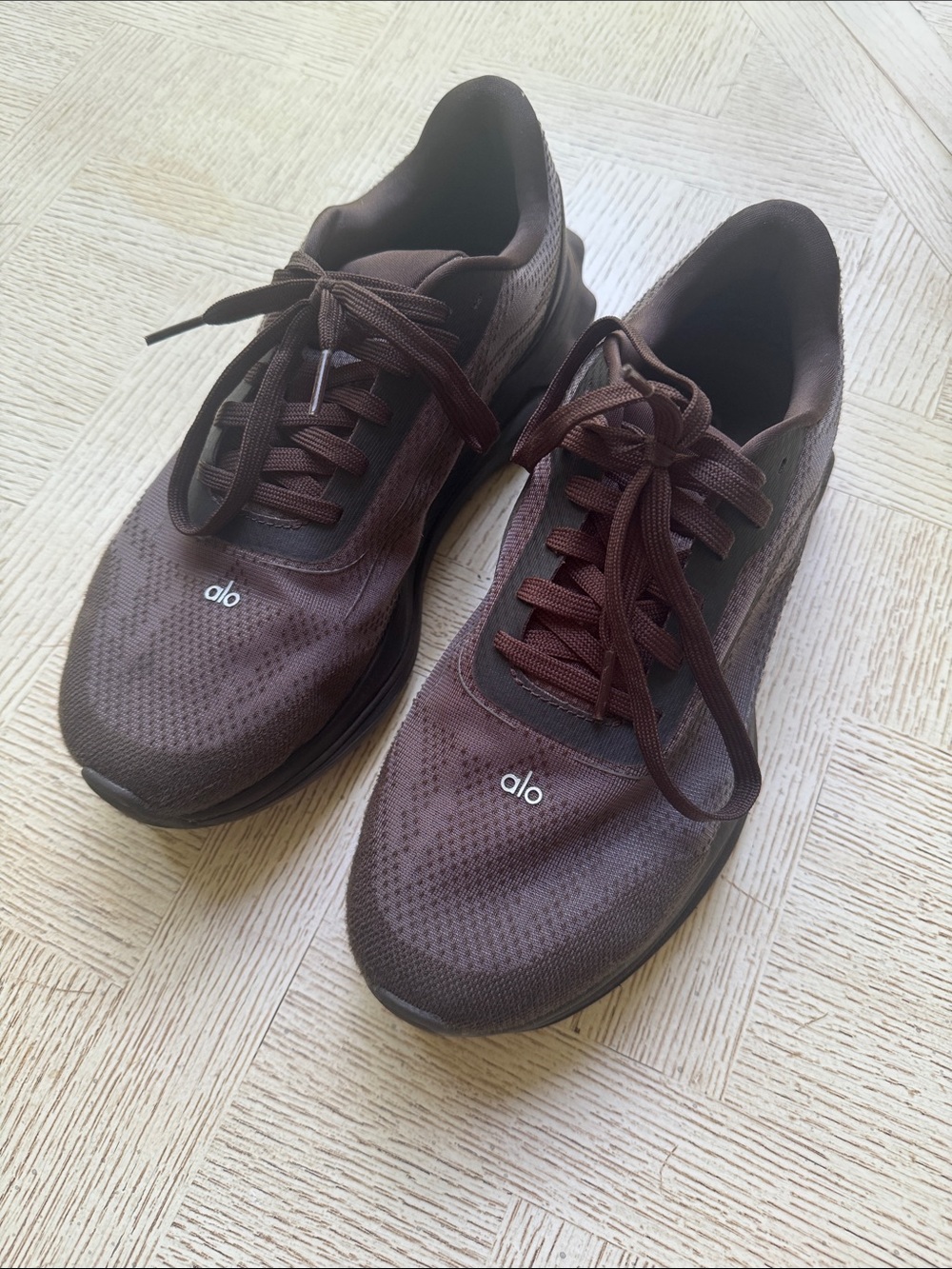 ALO Runner - Espresso Sneaker Running Shoes 7.5M / 9W